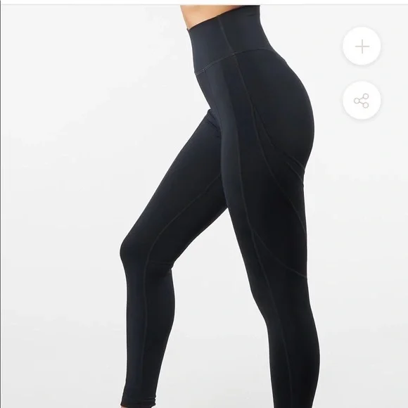 Buff Bunny Baddie Legging, Size Small, Excellent Condition - Picture 4 of 7